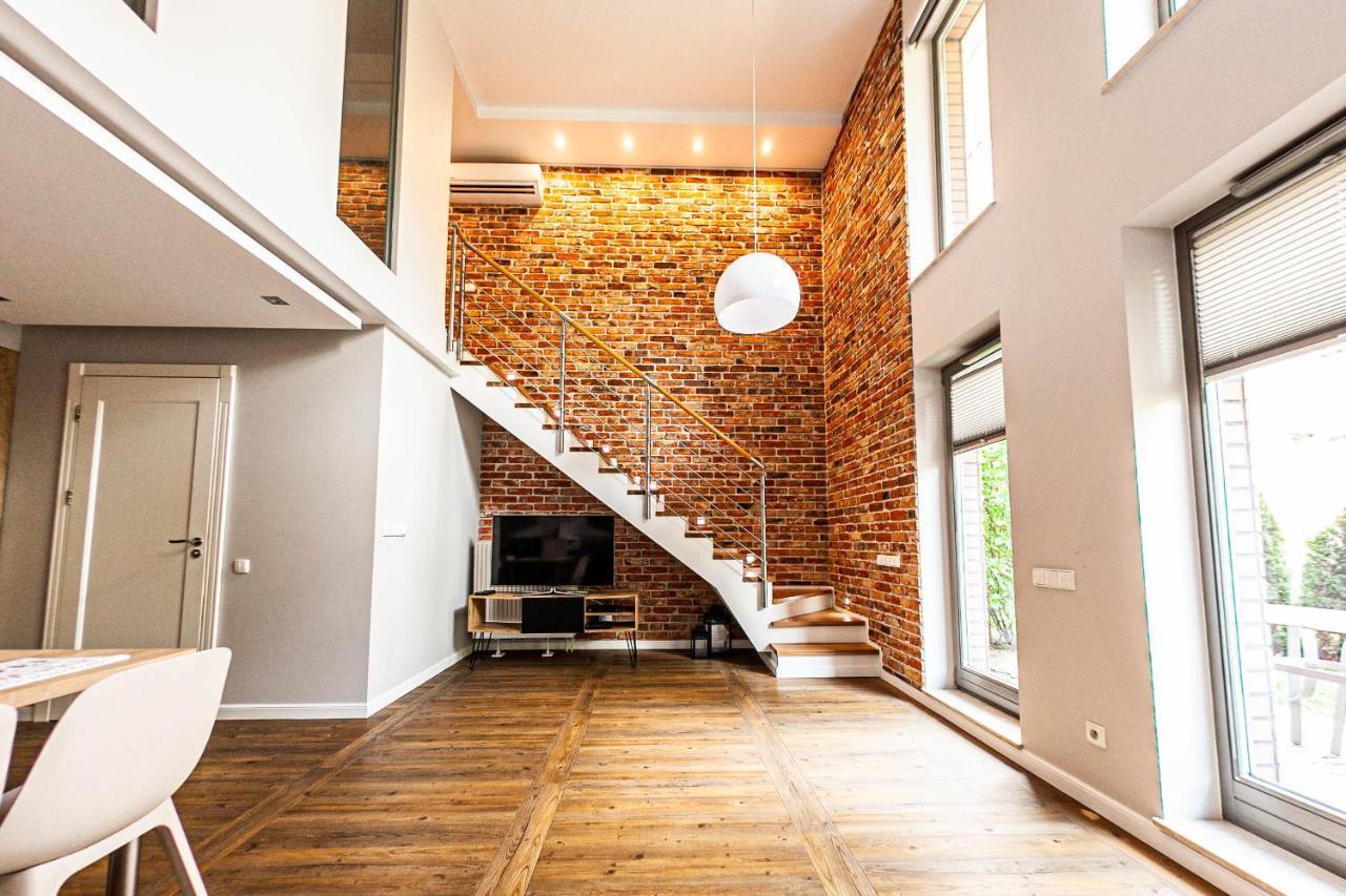 Euro Apartments Szafarnia Delux Гданьск Экстерьер фото