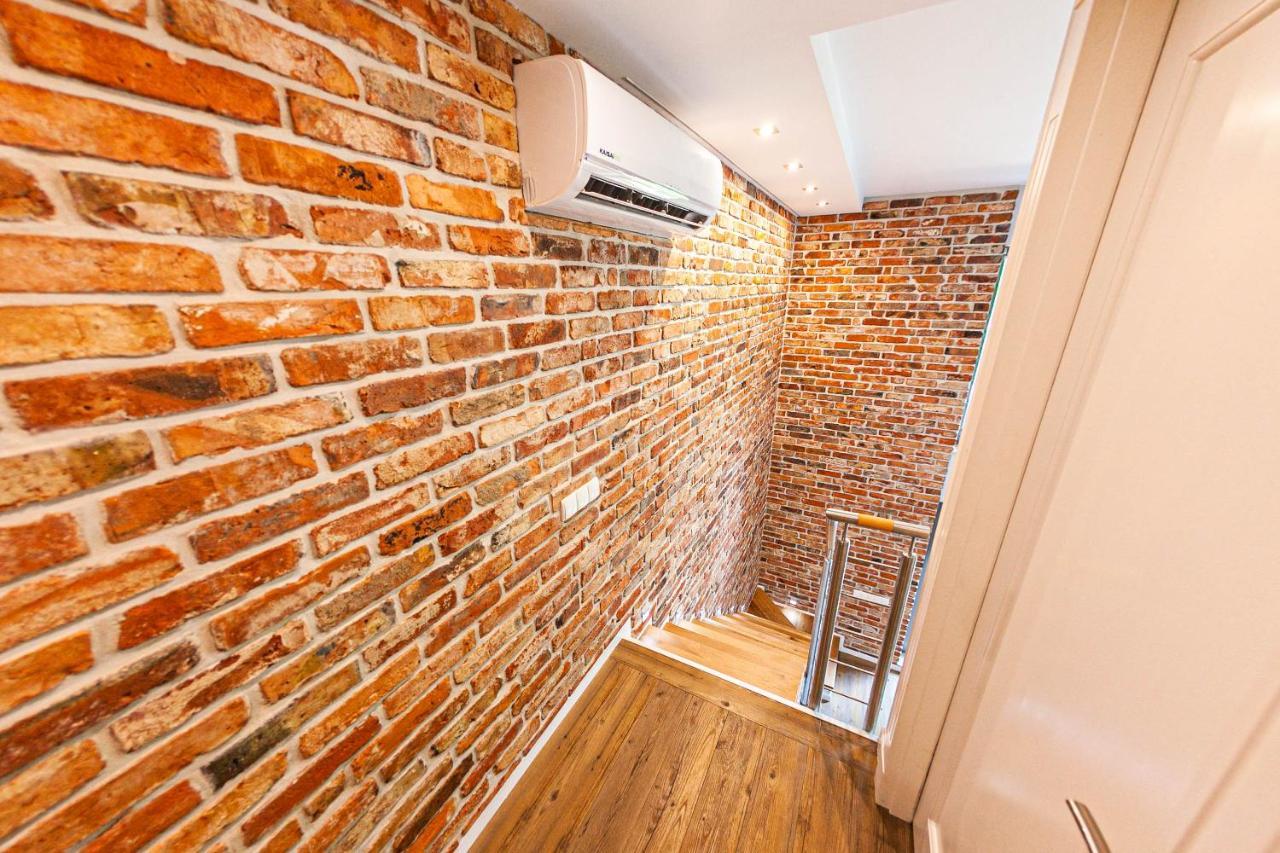 Euro Apartments Szafarnia Delux Гданьск Экстерьер фото