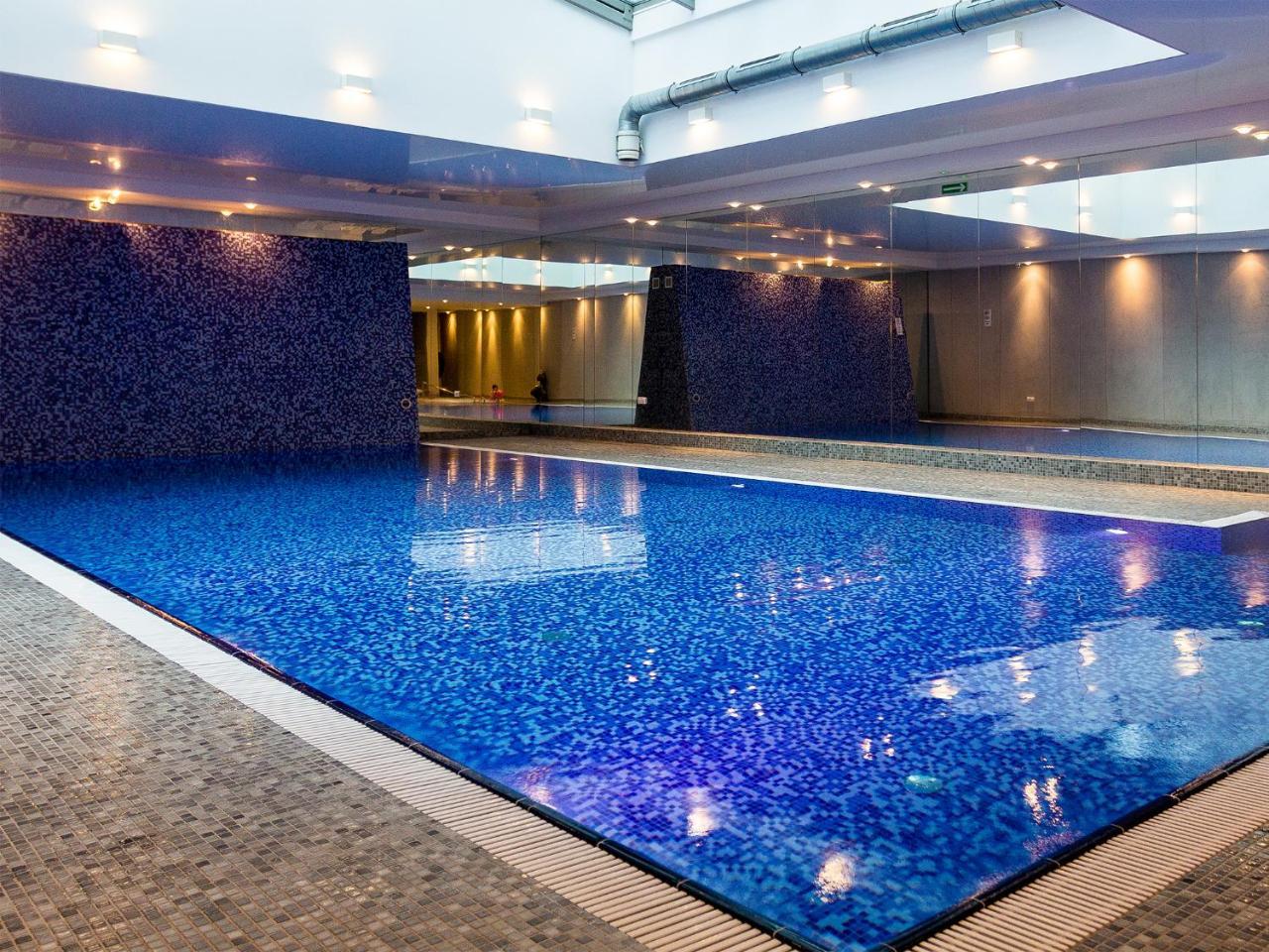 Euro Apartments Szafarnia Delux Гданьск Экстерьер фото